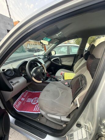 Jidhafs, Vehicles, Cars & Trucks , BHD 2500,  Toyota RAV4,  2008,  Automatic,  200000 KM,  Need To Sale  Car