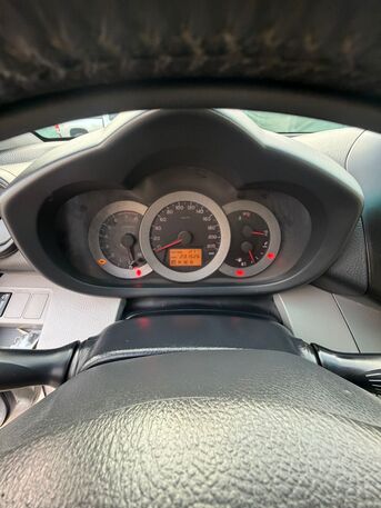 Jidhafs, Vehicles, Cars & Trucks , BHD 2500,  Toyota RAV4,  2008,  Automatic,  200000 KM,  Need To Sale  Car