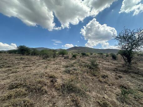 Nairobi, Residential Plots, KES 2700000,  43560 Sq. Meter,  1 Acre Land In Ngong Suswa Rd