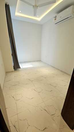 Salmaniya, Apartments/Houses, BHD 230/month,  2 BR,  2 Bedroom Semi Furnished Flat For Rent With Ewa