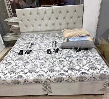 Jeddah, Furniture, SAR 4,  New High Quality Double Bed 🛏️ With Mattress Available