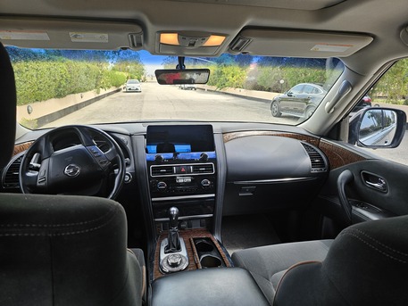 Manama, Vehicles, Cars & Trucks , BHD 11500,  Nissan Patrol,  2015,  Automatic,  94500 KM,  Single Owner. Car Fully Maintained/serviced By Agent YK Almoayed