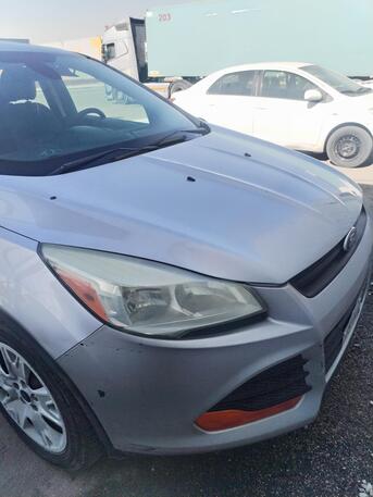 Dammam, Vehicles, Cars & Trucks , SAR 29999,  Ford Escape,  2014,  Automatic,  126350 KM,  Neat And Clean Suv For Sale