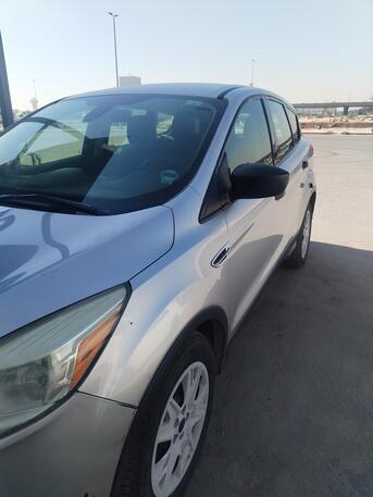 Dammam, Vehicles, Cars & Trucks , SAR 29999,  Ford Escape,  2014,  Automatic,  126350 KM,  Neat And Clean Suv For Sale