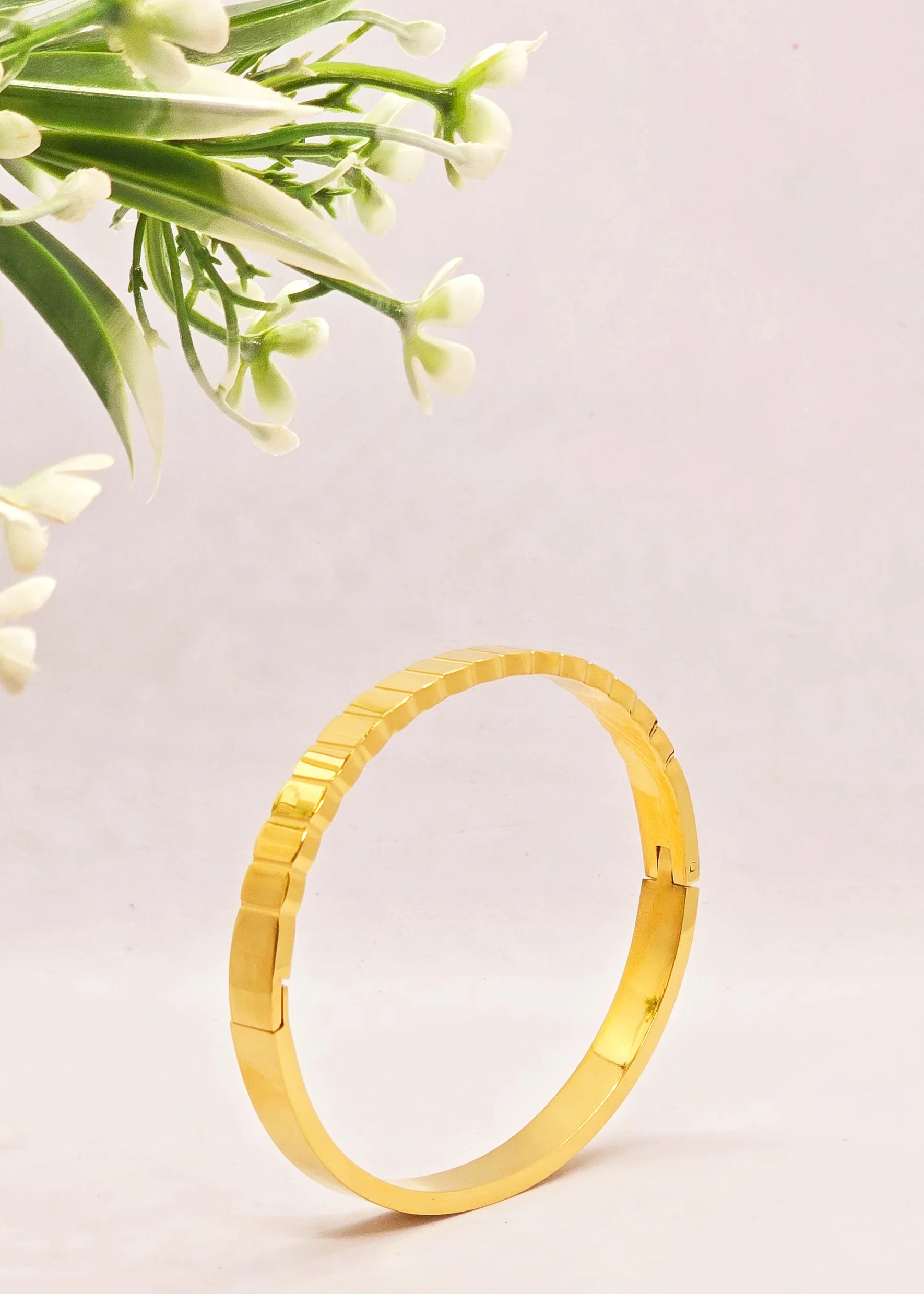 Greater Noida, Business Partners, Stylish Bracelets To Elevate Your Everyday Fashion