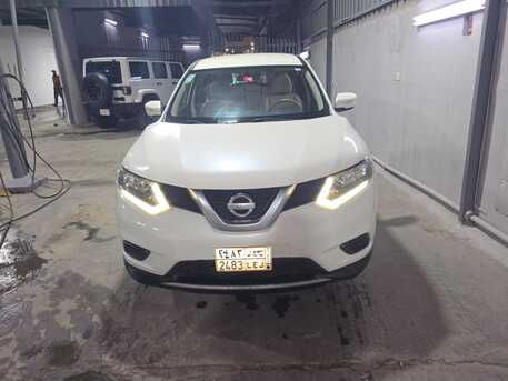 Dammam, Vehicles, Cars & Trucks , SAR 35000,  Nissan X-Trail,  2015,  Automatic,  313586 KM,