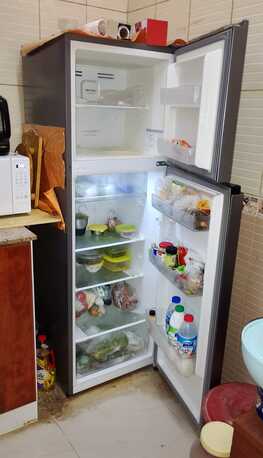 Zinj, Appliances, House Hold Items