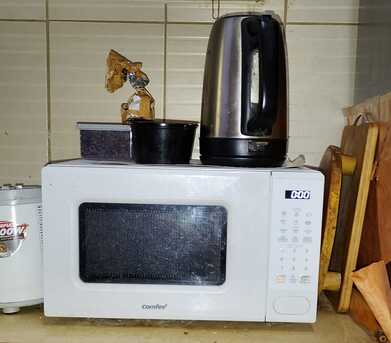 Zinj, Appliances, House Hold Items