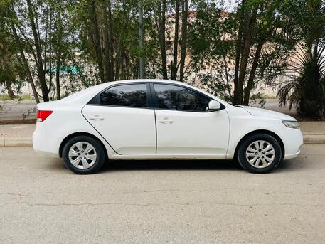 Salmaniya, Vehicles, Cars & Trucks , BHD 1950,  Kia Cerato,  2013,  Automatic,  170000 KM,    MODEL WELL MAINTAINED USED CAR CALL OR WHATSAPP ON 35400768 ,34355768