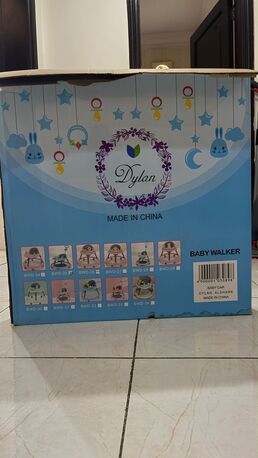 Al Safa, Baby & Kid Stuff, SAR 200,  CAR SEAT AND BABY WALKER