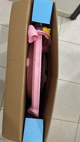 Al Safa, Baby & Kid Stuff, SAR 200,  CAR SEAT AND BABY WALKER