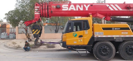 Dammam, Construction, Mobile Crane 80 Tons
