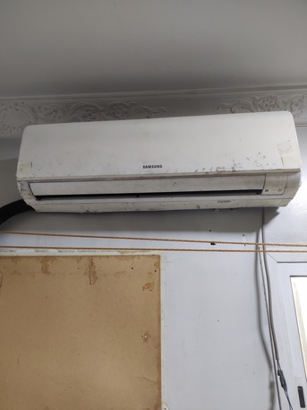 Jubail, Household Items, SAR 6006001000,  2 Window AC And 1 Split Ac And 2 Ceiling Fans For Sale