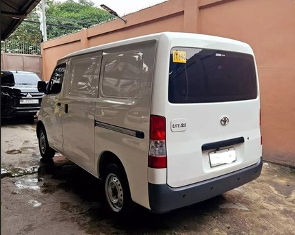 Manama, Vehicle Lease Transfer, BHD 200,  Toyota Lite Ace For Rent