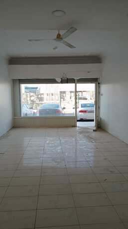 Manama, Shops, BHD 140,  Shop In Good Location. Parking