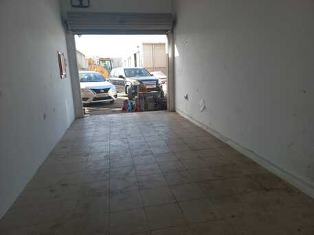 Manama, Shops, BHD 140,  Workshop For Welding And Other Techincal Services. With Parking