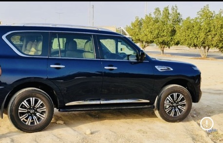 Dammam, Vehicles, Cars & Trucks , Nissan Patrol,  2024,  Automatic,  25 KM,    - Lease Transfer ( Excellent Condition)