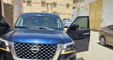 Dammam, Vehicles, Cars & Trucks , Nissan Patrol,  2024,  Automatic,  25 KM,    - Lease Transfer ( Excellent Condition)