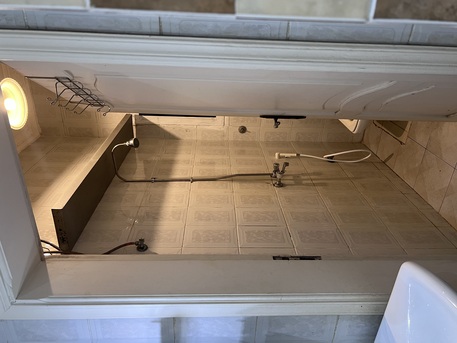 Jeddah, Apartments/Houses, SAR 1200/month,  Furnished,  1 BR,  29 Sq. Meter,  Family Room With Bathroom And Basin Space