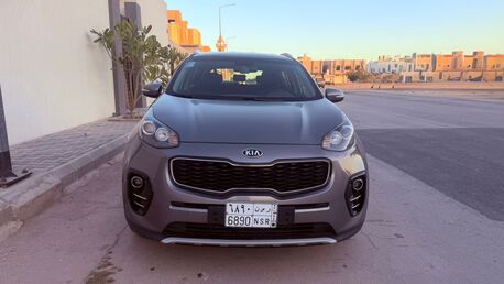 Riyadh, Vehicles, Cars & Trucks , SAR 41000,  Kia Sportage,  2018,  Automatic,  200000 KM,    Diesel 2.0