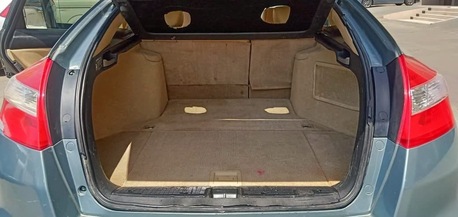 Jeddah, Vehicles, Cars & Trucks , SAR 26000,  Honda Accord Crosstour,  2011,  Automatic,  330000 KM,   - Full Option V6