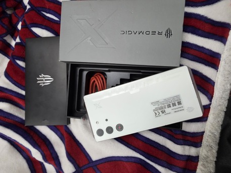 Khobar, Mobile Phones, SAR 2300,  Redmagic 10 Pro 256gb 12gb Ram Sale Swap Same Like New