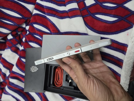 Khobar, Mobile Phones, SAR 2300,  Redmagic 10 Pro 256gb 12gb Ram Sale Swap Same Like New