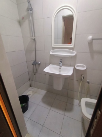 Hoora, Apartments/Houses, BHD 140/month,  1 BR,  *** Semi Furnished Studio Flat For Rent In Hoora With Electricity 35529070