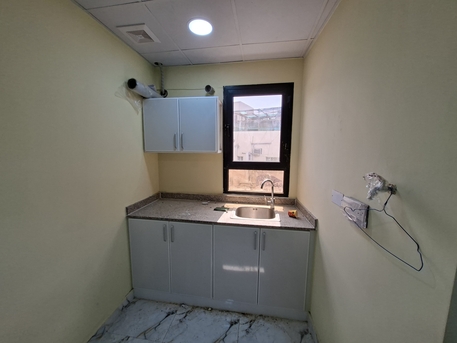 Zinj, Apartments/Houses, BHD 130/month,  1 BR,  Full EWA Studio For Rent In Zinj For Bachelor Or  Couples