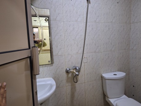 East Riffa, Apartments/Houses, BHD 100/month,  Studio,  10 Sq. Meter,  East Riffa Near Toyota Workshop! Studio Room 100 Only