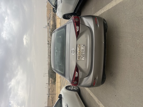 Riyadh, Vehicles, Cars & Trucks , SAR 36000,  Mazda 3,  2015,  Automatic,  140000 KM,   Titanium Flash Colour