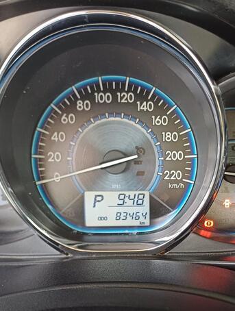 Saar, Vehicles, Cars & Trucks , Toyota Yaris 1.3,  2017,  Automatic,  83464 KM,  Good Condition Toyota Yaris  For Sale