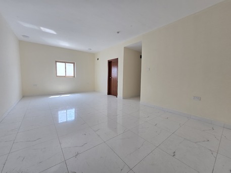 Naim, Apartments/Houses, BHD 250/month,  2 BR,  120 Sq. Meter,  2BHK Semi Furnished Apartment In Manama