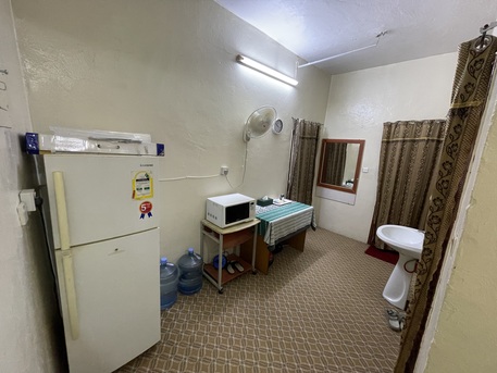 Hara, Apartments/Houses, SAR 21000/year,  Furnished,  2 BR,  100 Sq. Yard,  2 BHK Neat & Clean Apartment For Transfer Without Household Items