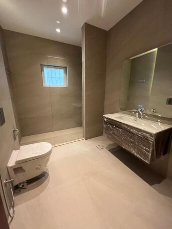 Amman, Apartments/Houses, JOD 30000/year,  4 BR,  290 Sq. Meter,  Ground Floor Apartment For Rent In Deir Ghubar