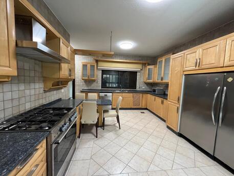 Amman, Apartments/Houses, JOD 21000/year,  Furnished,  4 BR,  270 Sq. Meter,  Furnished Apartment For Rent In Deir Ghubar