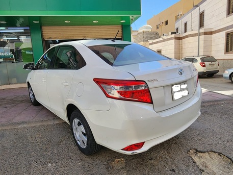 Al Hamra, Vehicles, Cars & Trucks , SAR 36000,  Toyota Yaris,  2016,  Automatic,  228000 KM,   |  | 228KM | Full  | Pearl White| First Owner