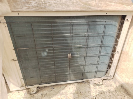 Riyadh, Air Conditioners, SAR 1300,  Split Ac And Washing Machine For Sale In Excellent Condition