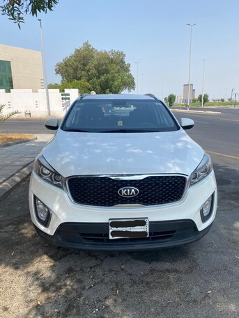 Ras Tanura, Vehicles, Cars & Trucks , SAR 35000,  Kia Sorento,  2015,  Automatic,  282000 KM,