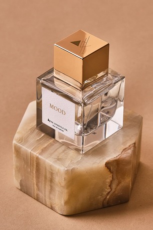 Los Angeles, Perfumes & Fragrances, Discover Elegant Scents Crafted For Pure Living