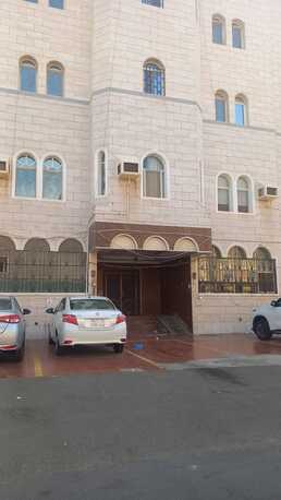 Jeddah, Apartments/Houses, SAR 1500/month,  Furnished,  3 BR,  Ground Floor House 3 Bed 2 Bath 1 Kitchen 1 Store In Al Nuzha, Jeddah