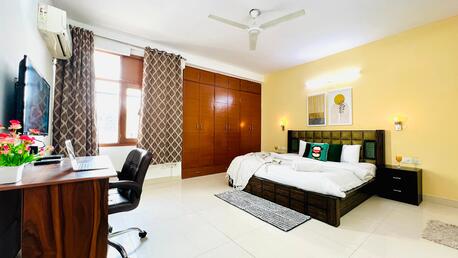 Mumbai, Apts/Flats Wanted, INR 9795/day,  Furnished,  1 BR,  600 Sq. Feet,  BluO Classic 1BHK - Defence Colony Mkt.