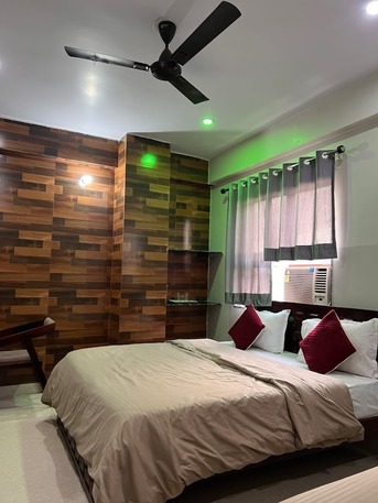 Jaipur, Business, Budget Friendly Hotel Near Sindhi Camp Bus Stand With Easy Access