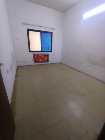 Hoora, Apartments/Houses, BHD 180/month,  2 BR,  2 Bedroom 1 Bathroom Family Flat For Rent In Hoora With Electricity