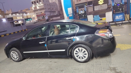 Jeddah, Vehicles, Cars & Trucks , SAR 15000,  Nissan Altima,  2009,  Automatic,  249000 KM,  Car For Sale   Model