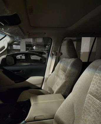 Al Olaya, Vehicles, Cars & Trucks , SAR 280000,  Toyota Land Cruiser,  2025,  Automatic,  3400 KM,  Land Cruiser GXR2 Diesel  For Sale