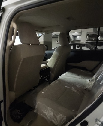 Al Olaya, Vehicles, Cars & Trucks , SAR 280000,  Toyota Land Cruiser,  2025,  Automatic,  3400 KM,  Land Cruiser GXR2 Diesel  For Sale