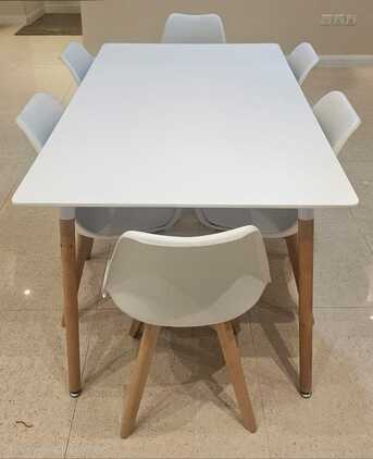 Al Malaz, Furniture, SAR 800,  6 SEATER DINING TABLE - 6 MONTHS OLD SPARINGLY USED