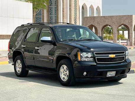 East Riffa, Vehicles, Cars & Trucks , BHD 4700,  Chevrolet Tahoe,  2014,  Automatic,  175000 KM,   MODEL  FOR SALE
