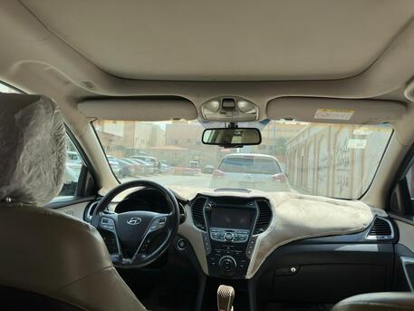 Al Malaz, Vehicles, Cars & Trucks , SAR 32000,  Hyundai Santa Fe Sport,  2014,  Automatic,  272900 KM,  Hyundai Grand Santa Fe  Full Option 7-seater